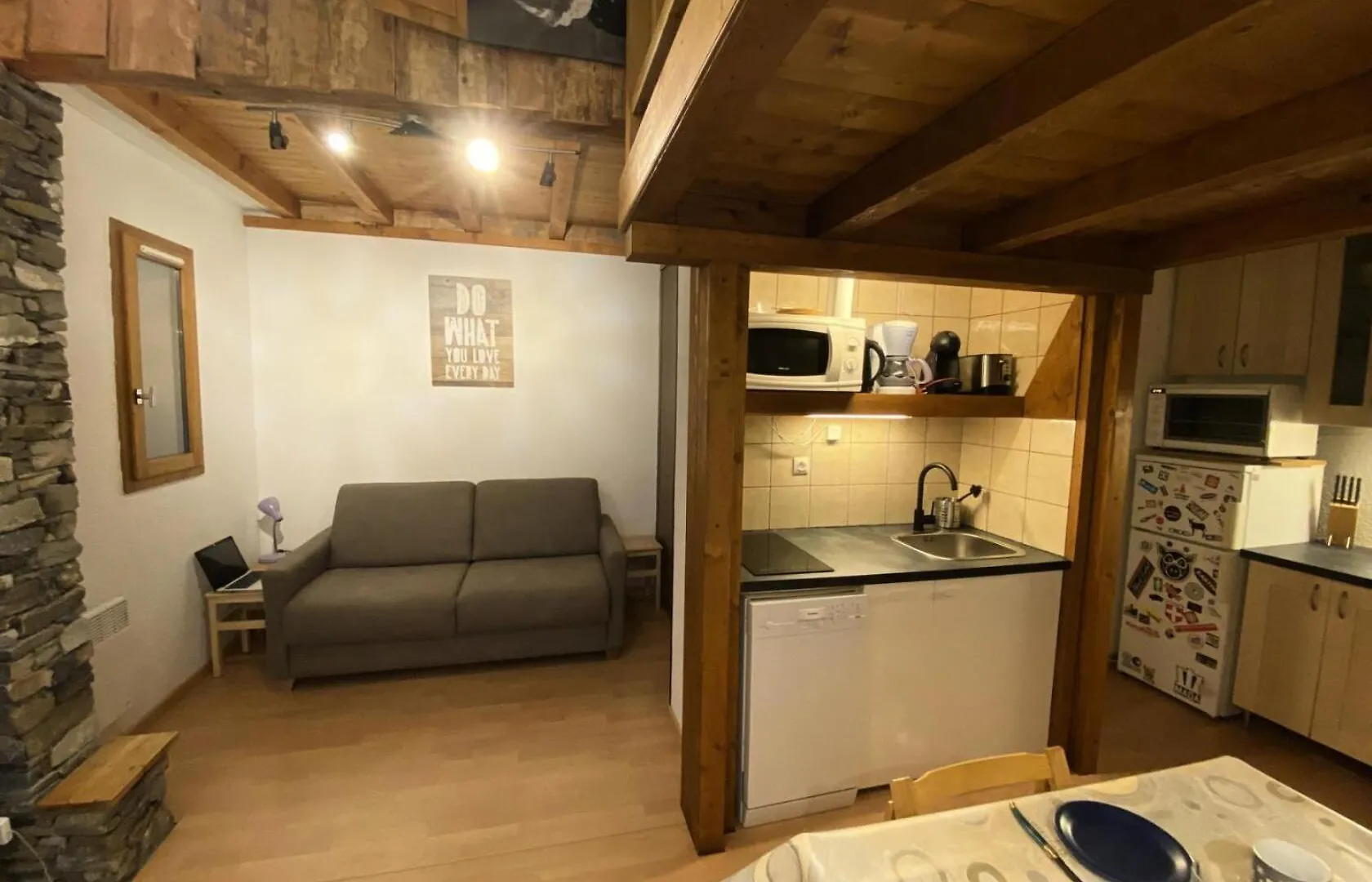 Residence Le Christiana - Studio Pour 4 Personnes 904 contacts